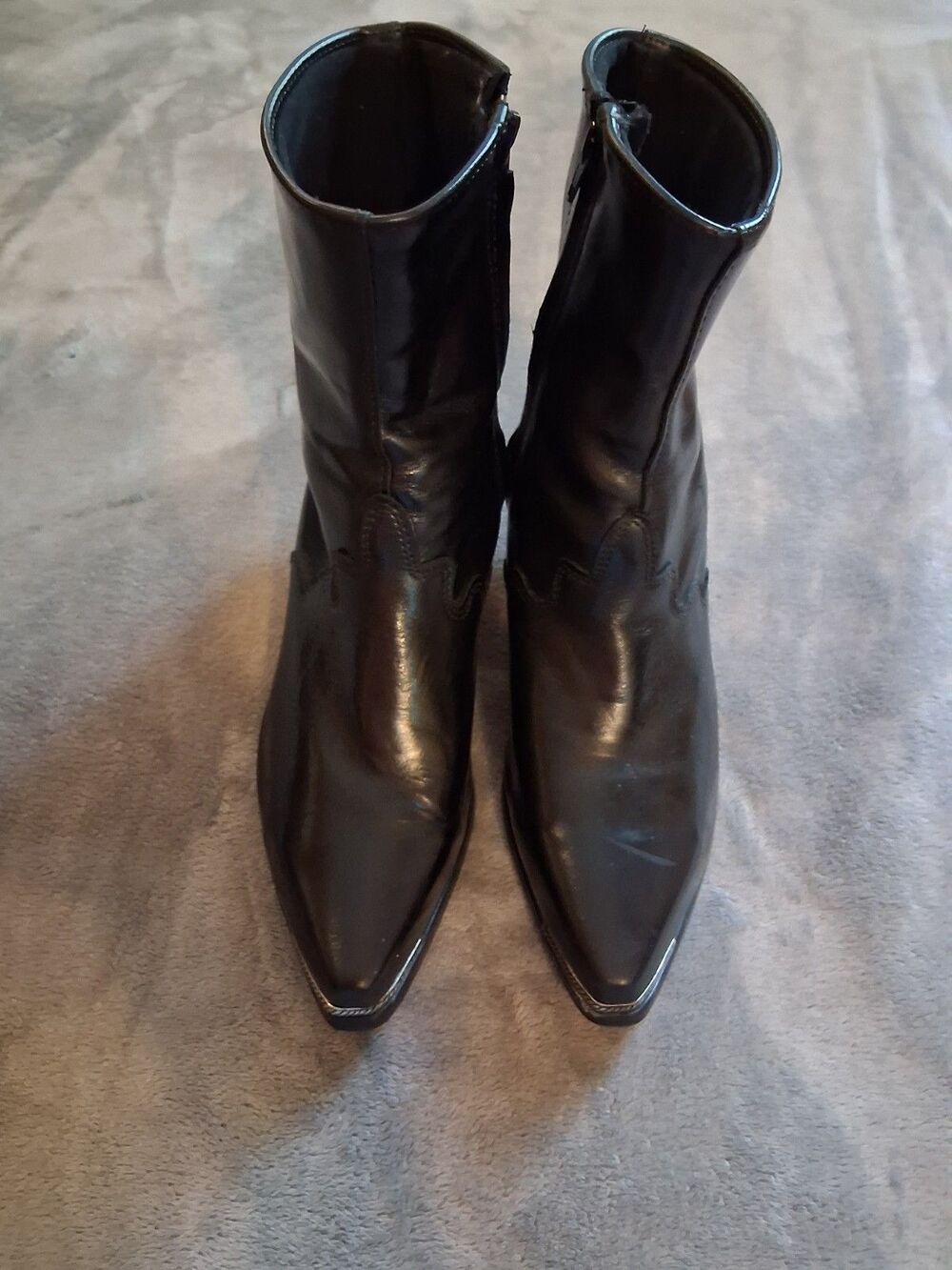 Leather Black Ankle Boots  Women’s Size 10 Unbranded No Sole  Western Cowboy